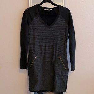 Athlete knit grey/black striped v neck long sleeve dress. XS